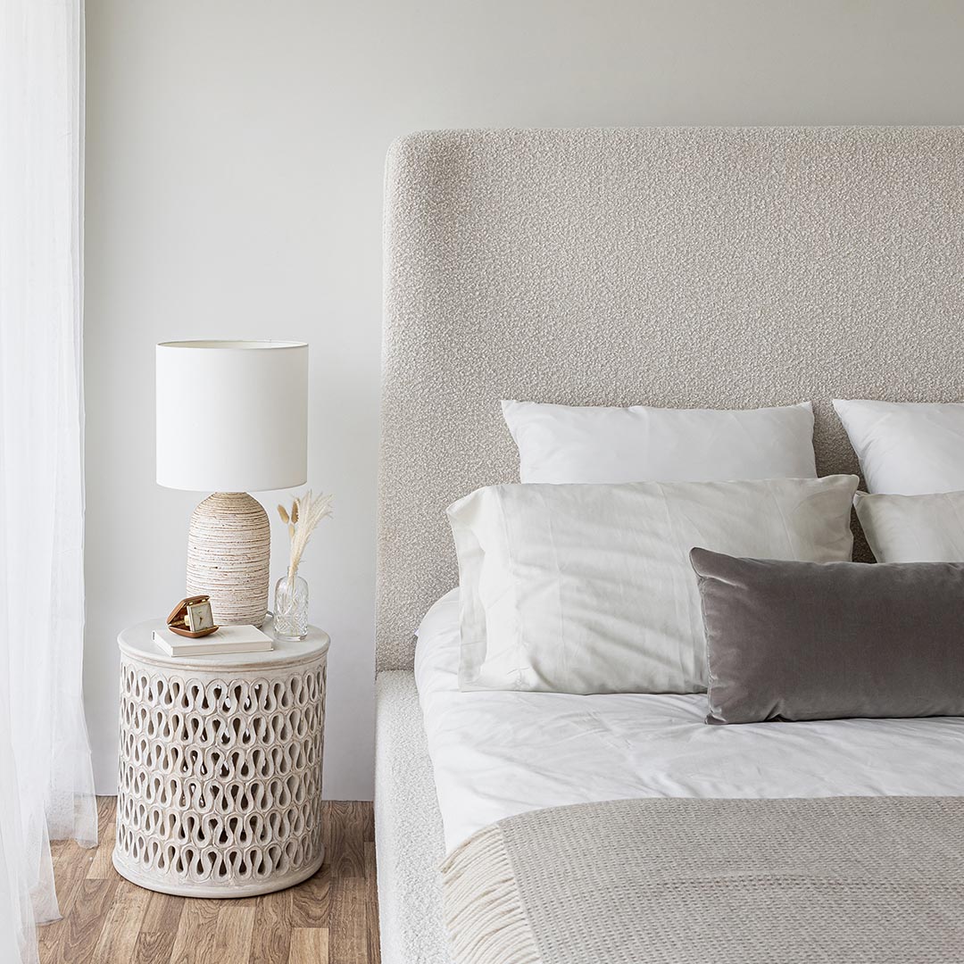 Faye Bed