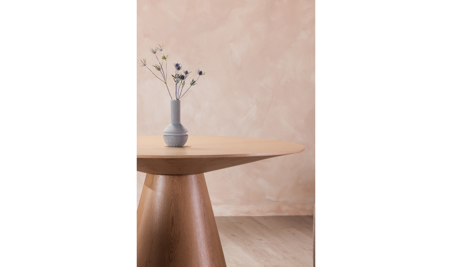 Otago Round 54inch Dining Table Oak