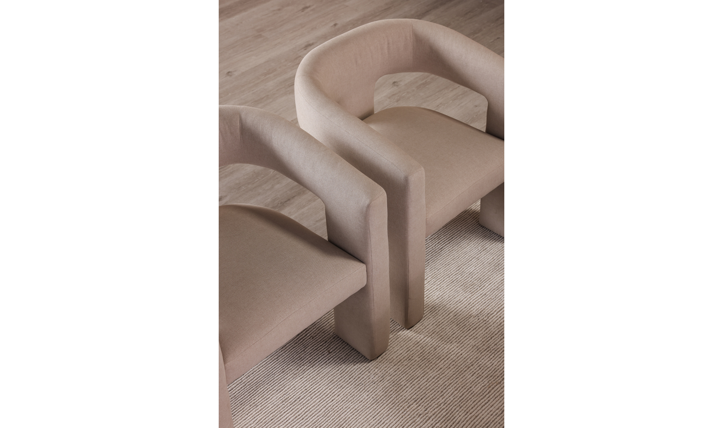 Elo Chair Studio Canvas