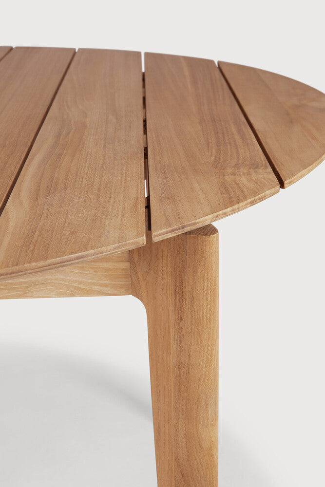 Bok Round Outdoor Dining Table - Solid Teak Wood Furniture Close Up